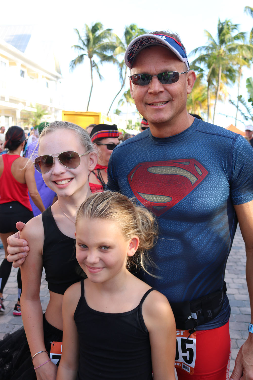 Heroes and Villains 5K 2018 photo - Duval Street, Key West